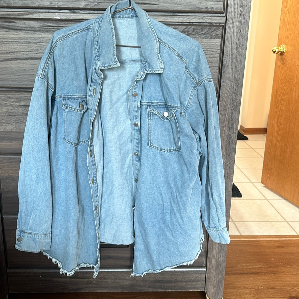 Oversized denim shacket